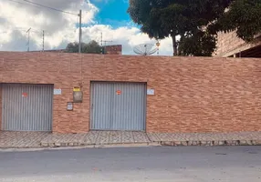 Foto 1 de Casa com 3 Quartos à venda, 130m² em Santa Cruz , Campina Grande