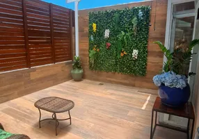 Foto 1 de Casa com 2 Quartos à venda, 160m² em Jardim Aeroporto, São Paulo