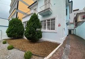 Foto 1 de Sobrado com 4 Quartos para alugar, 190m² em Liberdade, São Paulo