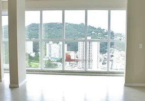 Foto 1 de Apartamento com 1 Quarto à venda, 46m² em Fazenda, Itajaí