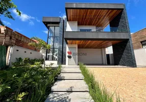 Foto 1 de Casa de Condomínio com 4 Quartos à venda, 261m² em Vila do Golf, Ribeirão Preto