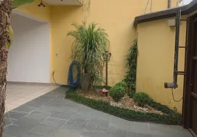 Foto 1 de Sobrado com 3 Quartos à venda, 249m² em Vila Costa, Suzano