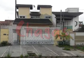 Foto 1 de Casa com 3 Quartos à venda, 215m² em Martim de Sa, Caraguatatuba