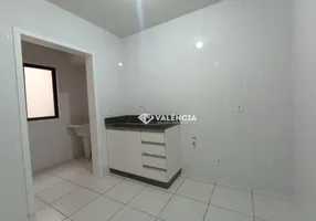 Foto 1 de Apartamento com 2 Quartos para alugar, 64m² em Neva, Cascavel