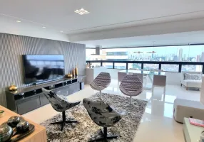 Foto 1 de Apartamento com 3 Quartos para alugar, 140m² em Graça, Salvador