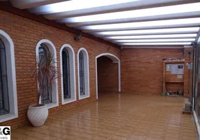 Foto 1 de Casa com 3 Quartos à venda, 260m² em Jardim do Mar, São Bernardo do Campo