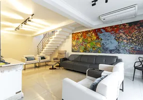 Foto 1 de Casa com 3 Quartos para venda ou aluguel, 270m² em Brooklin, São Paulo