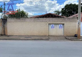 Foto 1 de Casa com 3 Quartos à venda, 300m² em Vila Brasília, Montes Claros