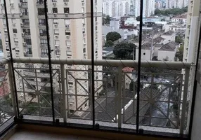 Foto 1 de Apartamento com 2 Quartos para alugar, 72m² em Passo da Areia, Porto Alegre