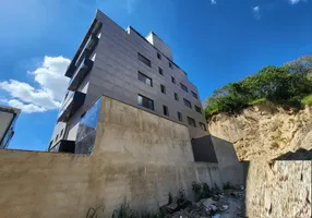 Foto 1 de Apartamento com 3 Quartos à venda, 77m² em Jardim Industrial, Contagem
