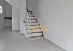 Foto 1 de Casa de Condomínio com 2 Quartos à venda, 53m² em Solemar, Praia Grande