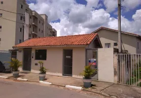 Foto 1 de Apartamento com 2 Quartos à venda, 50m² em Granja Viana, Cotia