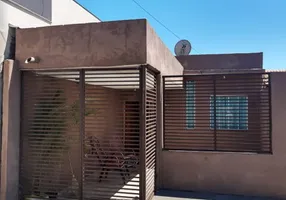 Foto 1 de Casa com 4 Quartos à venda, 110m² em Parque Residencial Elizabeth, Londrina