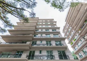 Foto 1 de Apartamento com 4 Quartos à venda, 247m² em Cabral, Curitiba