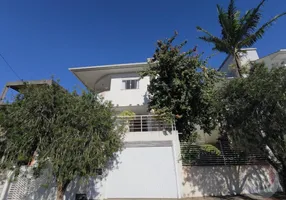 Foto 1 de Casa com 5 Quartos à venda, 295m² em Córrego Grande, Florianópolis