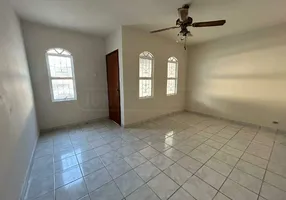 Foto 1 de Casa com 2 Quartos à venda, 88m² em CAXAMBU, Piracicaba