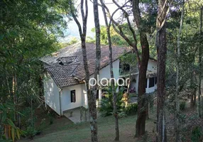 Foto 1 de Casa com 2 Quartos à venda, 300m² em Bonsucesso, Petrópolis