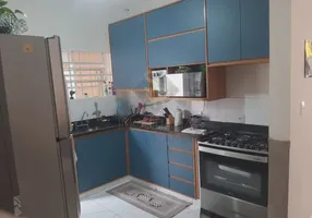 Foto 1 de Casa com 3 Quartos à venda, 90m² em Vila Tibério, Ribeirão Preto