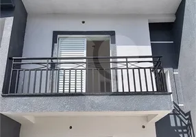 Foto 1 de Casa com 2 Quartos à venda, 59m² em Jardim D'abril, Osasco