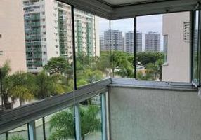 Foto 1 de Apartamento com 2 Quartos para alugar, 70m² em Camorim, Rio de Janeiro