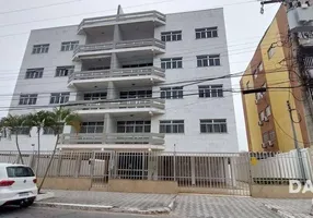 Foto 1 de Apartamento com 3 Quartos à venda, 140m² em Vila Nova, Cabo Frio