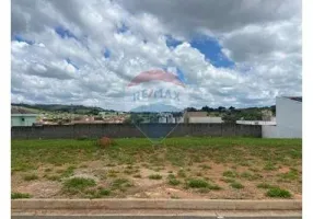 Foto 1 de Lote/Terreno à venda, 383m² em Jardim Santa Rosa, Itatiba