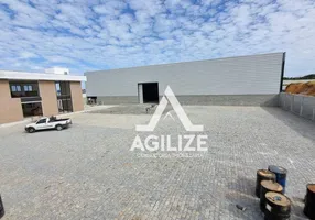 Foto 1 de Galpão/Depósito/Armazém para venda ou aluguel, 1033m² em Cabiunas, Macaé