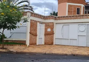 Foto 1 de Casa com 4 Quartos à venda, 486m² em Jardim Vale das Rosas, Araraquara