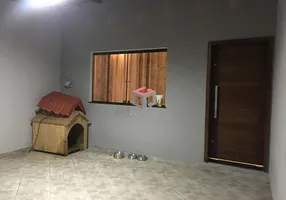 Foto 1 de Casa com 2 Quartos à venda, 90m² em LAS VEGAS, Santo André