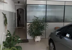 Foto 1 de Sobrado com 3 Quartos à venda, 206m² em Campestre, Santo André