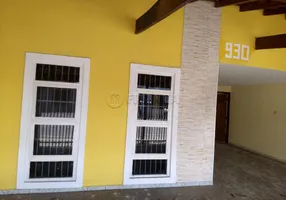 Foto 1 de Casa com 3 Quartos à venda, 180m² em Jardim Santa Maria, Jacareí