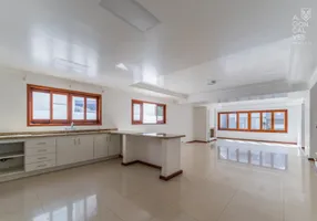 Foto 1 de Casa de Condomínio com 3 Quartos à venda, 356m² em Orleans, Curitiba