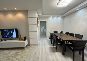 Foto 1 de Apartamento com 3 Quartos à venda, 98m² em Canto, Florianópolis
