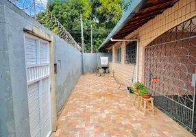 Foto 1 de Casa com 4 Quartos à venda, 115m² em Parangaba, Fortaleza