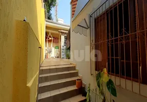 Foto 1 de Casa com 3 Quartos à venda, 150m² em Vila Curuçá, Santo André