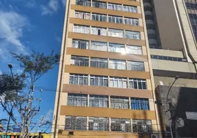 Foto 1 de Apartamento com 2 Quartos para alugar, 69m² em Centro, Curitiba