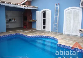 Foto 1 de Casa com 3 Quartos à venda, 235m² em Jardim América, Taboão da Serra