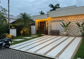 Foto 1 de Casa de Condomínio com 3 Quartos à venda, 360m² em Balneário Praia do Pernambuco, Guarujá