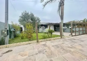 Foto 1 de Casa com 3 Quartos à venda, 130m² em Santo Antonio, Capão da Canoa
