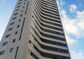 Foto 1 de Apartamento com 4 Quartos à venda, 200m² em Graças, Recife