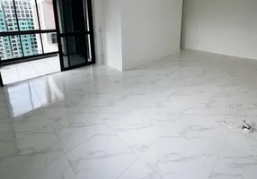 Foto 1 de Apartamento com 3 Quartos para alugar, 114m² em Barra da Tijuca, Rio de Janeiro