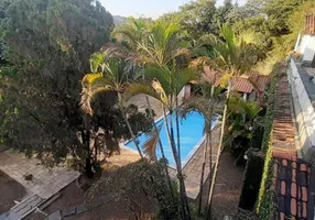 Foto 1 de Casa com 5 Quartos à venda, 1000m² em Jardim Amália, Volta Redonda