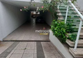 Foto 1 de Sobrado com 4 Quartos à venda, 357m² em Vila Pires, Santo André