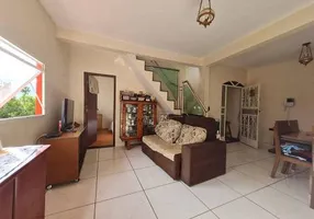 Foto 1 de Sobrado com 3 Quartos à venda, 170m² em Centro, Itajaí