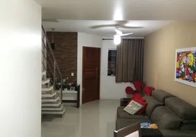 Foto 1 de Casa com 2 Quartos para alugar, 100m² em São Marcos, Macaé