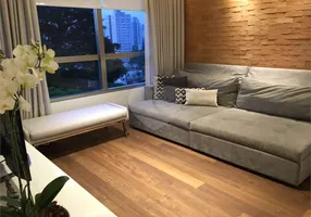 Foto 1 de Apartamento com 2 Quartos para alugar, 70m² em Alto Da Boa Vista, São Paulo