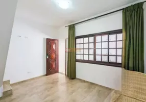 Foto 1 de Sobrado com 3 Quartos para venda ou aluguel, 192m² em Cooperativa, São Bernardo do Campo