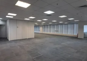 Foto 1 de Sala Comercial para alugar, 222m² em Vila Olímpia, São Paulo