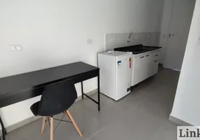 Foto 1 de Apartamento com 1 Quarto para alugar, 20m² em Boqueirão, Curitiba