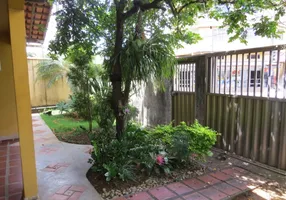 Foto 1 de Casa com 3 Quartos à venda, 300m² em Jardim Camburi, Vitória